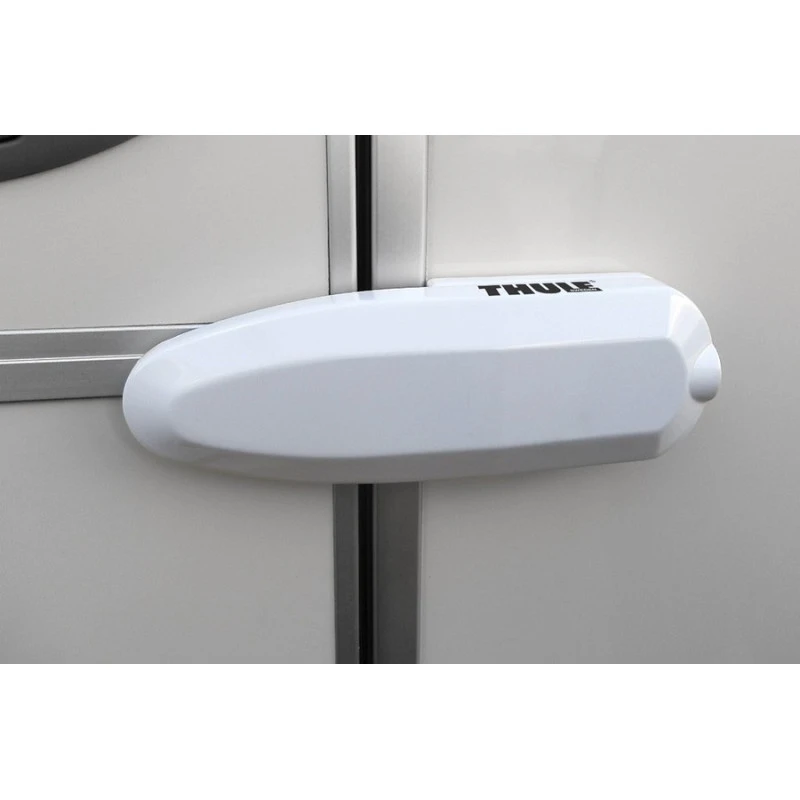 THULE Universal Lock White 3 THULE Universal Lock White – Image 3